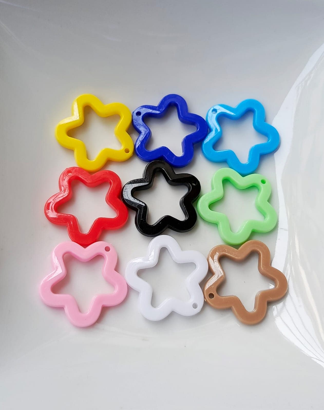 Acrylic pentagon star